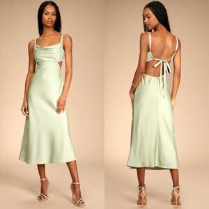 green emerald velvet dress Haylan Sequin Backless Midi Dress Forest Green S